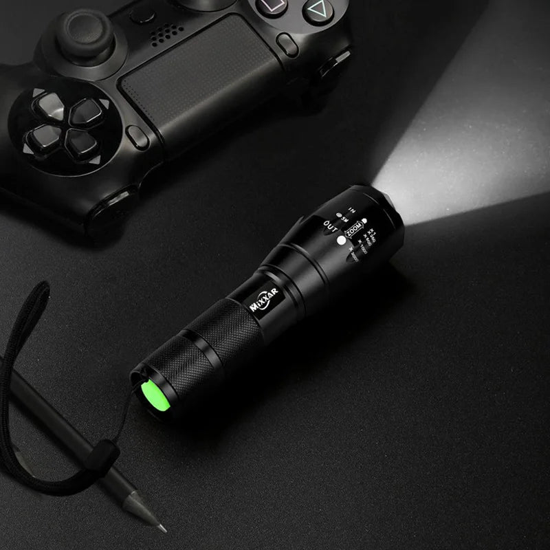 Tactical Waterproof Zoomable LED Flashlight.