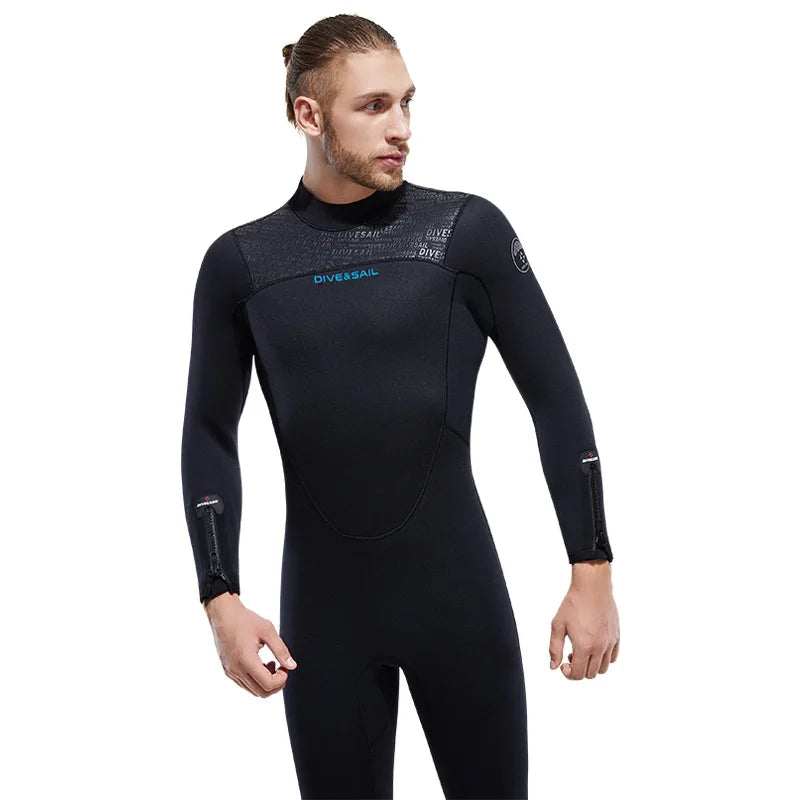 Men's Women's Neoprene Full Body Wet Suits.