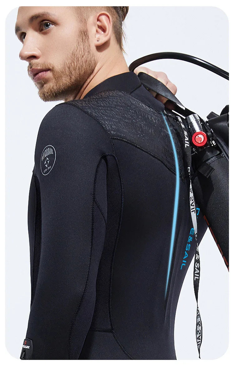 Men's Women's Neoprene Full Body Wet Suits.