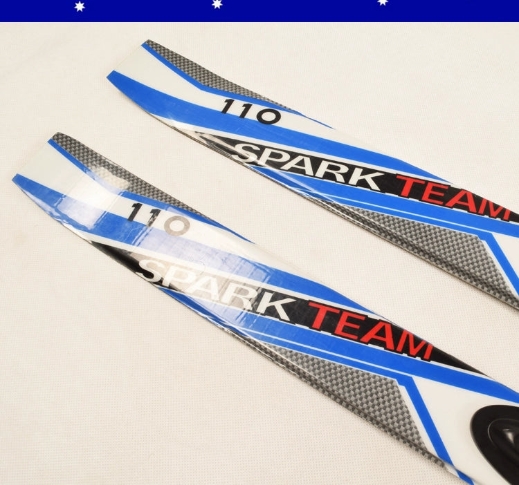 Cross Country Nordic Skis.